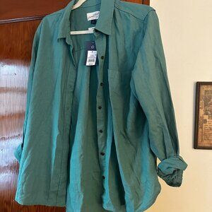 Universal Thread Relaxed Fit Long Sleeve Button Down Shirt